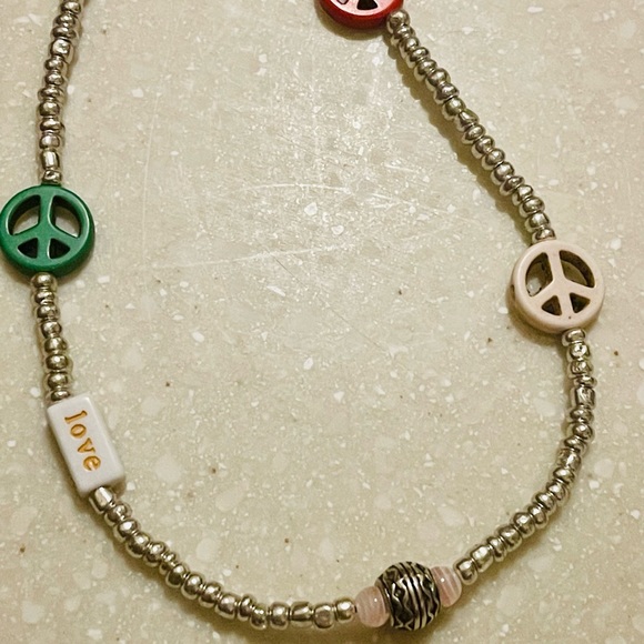 Phone String! ☮️ - Picture 4 of 7